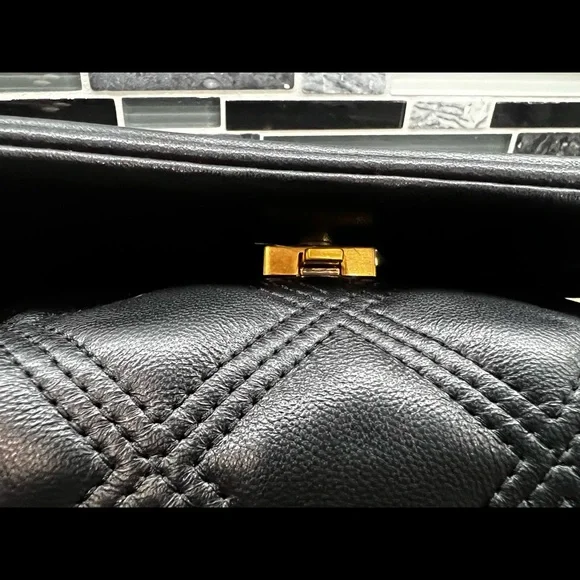 Tory Burch Fleming Convertible Shoulder Bag (Black) NOT FOR SALE - Picture 4 of 13